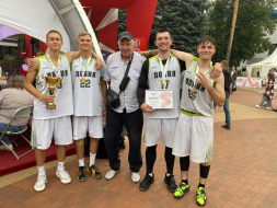 Лобненцы одержали победу в финале Кубка Губернатора Лобненцы одержали победу в финале Кубка Губернатора