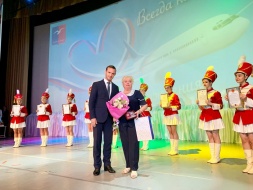 На концерте ко Дню города Марина Толмачева была удостоена звания "Почётный гражданин города Лобня"
