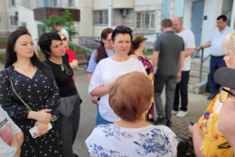 Вопросы к УК и бизнесу: глава Лобни продолжает утренние обходы