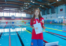 Пловчиха из Лобни завоевала награду на Всероссийской летней Спартакиаде инвалидов 