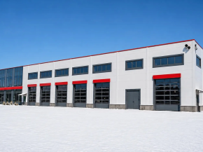 Строительная готовность крупного сервисного комплекса в Лобне составила 95%