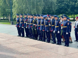 Юнармейцы из Лобни почтили память жертв фашизма Юнармейцы из Лобни почтили память жертв фашизма