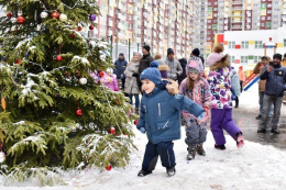 В Лобне прошли Новогодние представления для детей