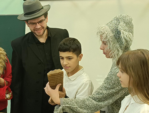 Для пятиклассников десятой школы Лобни провели необычный урок