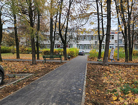 На улице Чкалова в Лобне завершили асфальтирование пешеходных зон