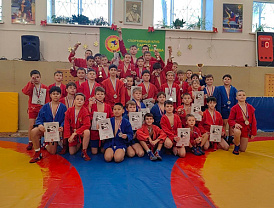 Самбисты из Лобни стали медалистами ежегодного турнира памяти братьев Латышевых