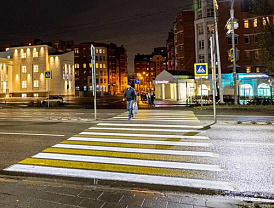 В Лобне обустроили семь проекционных пешеходных переходов