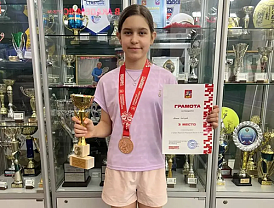 Юная теннисистка из Лобни завоевала бронзу на Первенстве Московской области