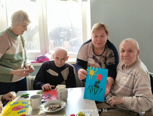 Пациенты Лобненской больницы осваивают творческие методы реабилитации Пациенты Лобненской больницы осваивают творческие методы реабилитации