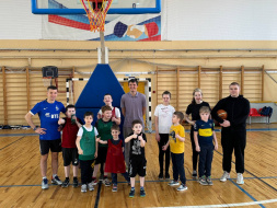 В Лобне прошла первая тренировка по баскетболу для особенных детей