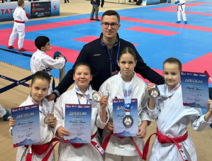 Каратисты лобненского клуба «Shinobi» стали медалистами всероссийских соревнований Каратисты лобненского клуба «Shinobi» стали медалистами всероссийских соревнований