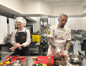 Лобненские студенты приняли участие в мастер-классе шефа ресторана Лобненские студенты приняли участие в мастер-классе шефа ресторана