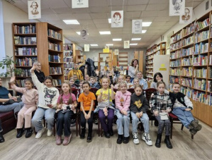 В лобненской библиотеке прошла встреча с детской писательницей Екатериной Тимашпольской В лобненской библиотеке прошла встреча с детской писательницей Екатериной Тимашпольской